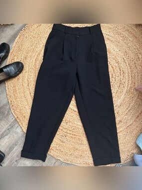 Aritzia Black Tailored Tapered Pants